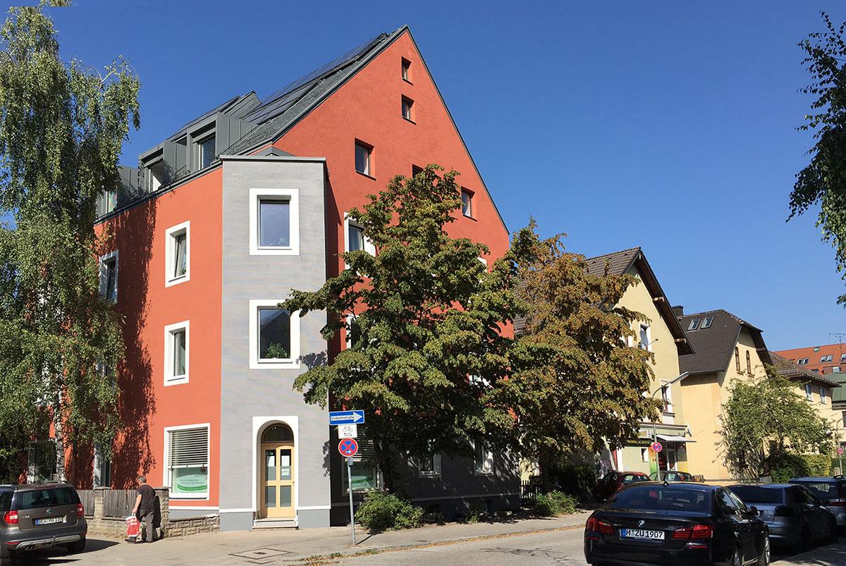 Mehrfamilienhaus in der Kantstraße 28, München